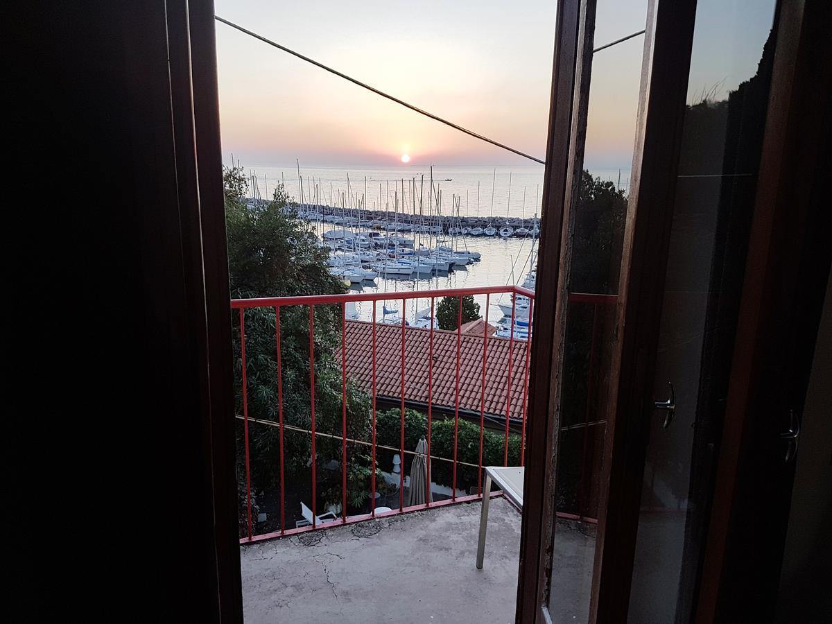 Hotel Mignon ترييستي المظهر الخارجي الصورة